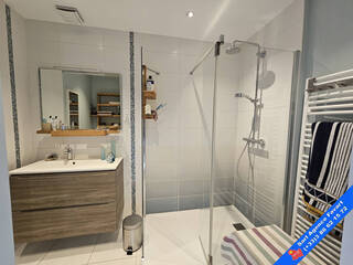 Vente Maison La Celle-Saint-Cyr 8 pièces 200 m²