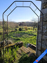 Vente Maison La Celle-Saint-Cyr 8 pièces 200 m²