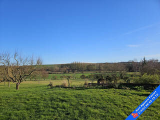 Vente Maison La Celle-Saint-Cyr 8 pièces 200 m²