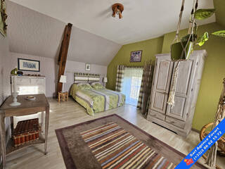 Vente Maison La Celle-Saint-Cyr 8 pièces 200 m²