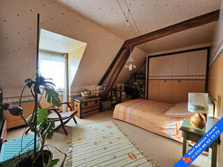 Vente Maison La Celle-Saint-Cyr 8 pièces 200 m²