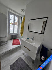 Vente Maison Villecien 8 pièces 184 m²