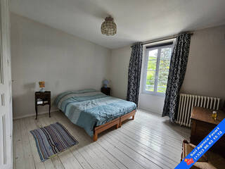 Vente Maison Villecien 8 pièces 184 m²