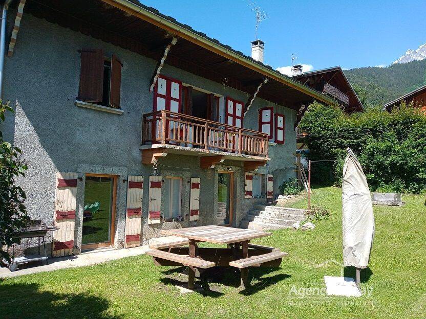 Sold Apartment t4 97.43 m² Les Contamines-Montjoie 74170 Centre