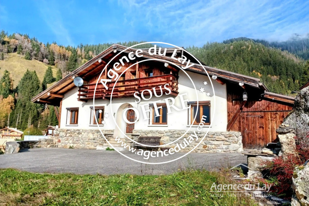 Buy House or Chalet maison individuelle 5 rooms 160 m² Les Contamines-Montjoie 74170 La Frasse