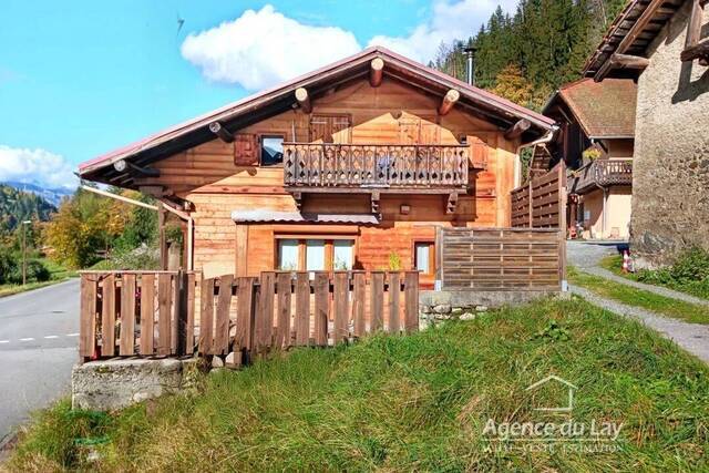 Buy House or Chalet maison individuelle 4 rooms 129 m² Les Contamines-Montjoie 74170 Proche village