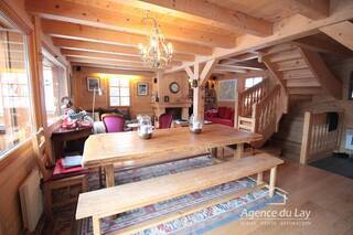 Sold House or Chalet maison individuelle 6 rooms 165 m² Les Contamines-Montjoie 74170 Proche village