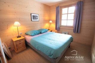 Sold House or Chalet maison individuelle 6 rooms 165 m² Les Contamines-Montjoie 74170 Proche village