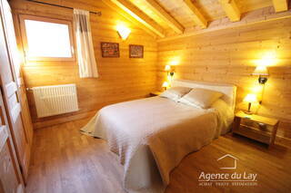 Sold House or Chalet maison individuelle 5 rooms 128 m² Les Contamines-Montjoie 74170 2 kms centre
