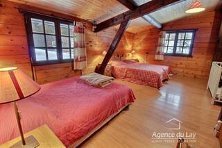 Sold House or Chalet maison individuelle 6 rooms 146 m² Les Contamines-Montjoie 74170 Proche village
