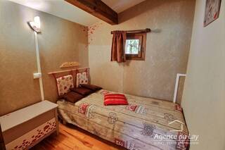 Sold House or Chalet maison individuelle 6 rooms 137.5 m² Les Contamines-Montjoie 74170 Proche village