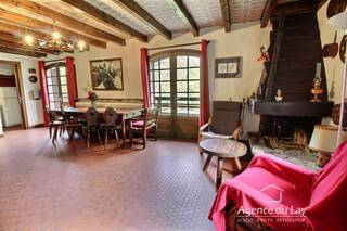 Sold House or Chalet maison individuelle 6 rooms 137.5 m² Les Contamines-Montjoie 74170 Proche village