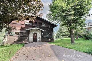 Sold House or Chalet maison individuelle 6 rooms 137.5 m² Les Contamines-Montjoie 74170 Proche village