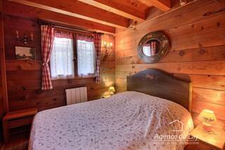 Buy House or Chalet maison individuelle 4 rooms 67.39 m² Les Contamines-Montjoie 74170 Proche village