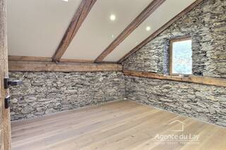 Buy House or Chalet maison individuelle 9 rooms 252 m² Les Contamines-Montjoie 74170 Proche village