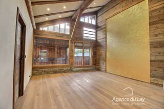 Buy House or Chalet maison individuelle 9 rooms 252 m² Les Contamines-Montjoie 74170 Proche village