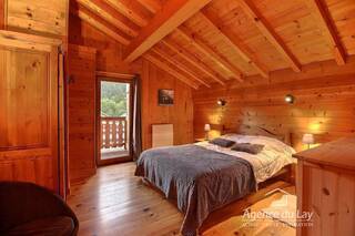 Vente Maison ou Chalet chalet 4 pièces 146.11 m² Les Contamines-Montjoie 74170 Proche village