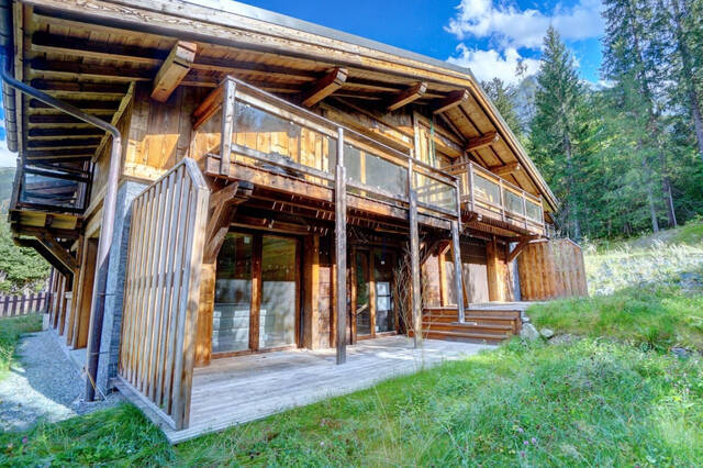 Vente Chalet 7 pièces 308 m² Chamonix-Mont-Blanc 74400