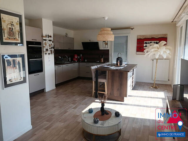 Vente appartement 4 pièces 83.82 m² à Chartres (28000)