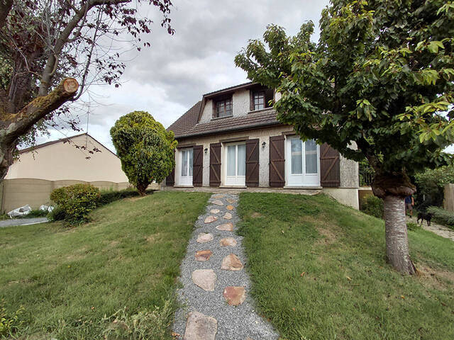 Vente maison 5 pièces 130 m² à Ver-lès-Chartres (28630)