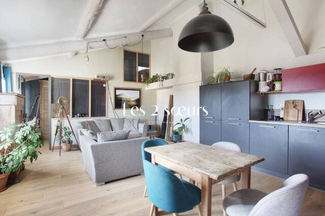 Sold Apartment t3 60 m² Aix-en-Provence 13100