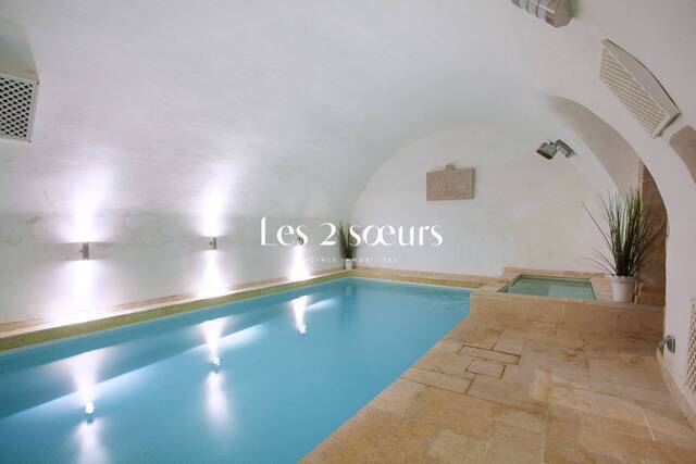 Location Maison 6 pièces 212.43 m² Aix-en-Provence 13100 Mazarin