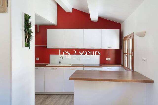 Vendu Appartement duplex 3 pièces 100 m² Aix-en-Provence 13100