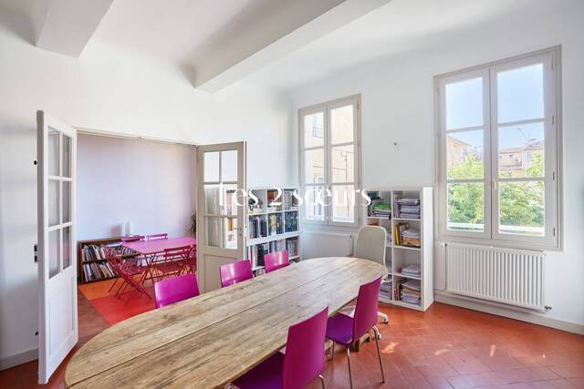 Sold Apartment duplex 4 rooms 110 m² Aix-en-Provence 13100
