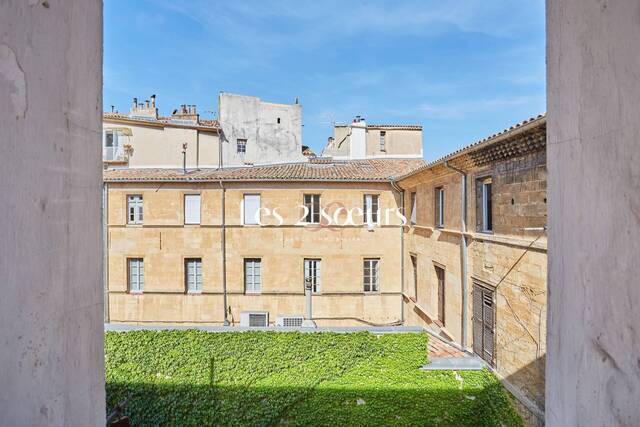 Rent Apartment t3 81.11 m² Aix-en-Provence 13100