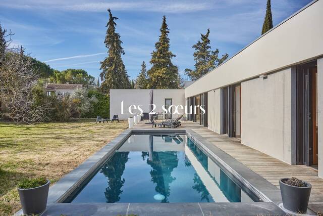 Rent House villa 7 rooms 183.74 m² Aix-en-Provence 13090