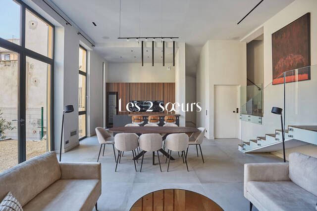 Rent House maison individuelle 8 rooms 400 m² Aix-en-Provence 13100