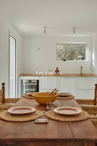 Location Maison 6 pièces 200 m² Aix-en-Provence 13100