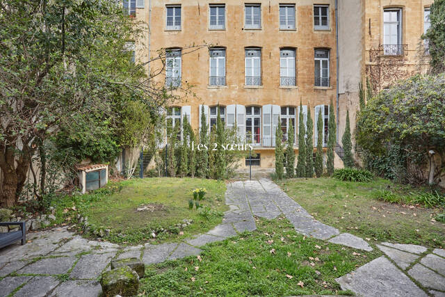 Sale House 5 rooms 160 m² Aix-en-Provence 13100