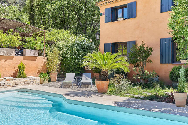 Sale House 4 rooms 184 m² Aix-en-Provence 13100