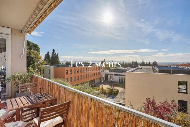 Vendu Appartement 4 pièces 93.98 m² Aix-en-Provence 13090