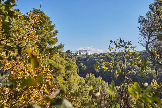 Vente Maison 7 pièces 400 m² Aix-en-Provence 13100