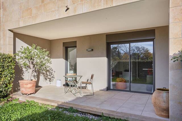 Rent Apartment t2 34.09 m² Aix-en-Provence 13100