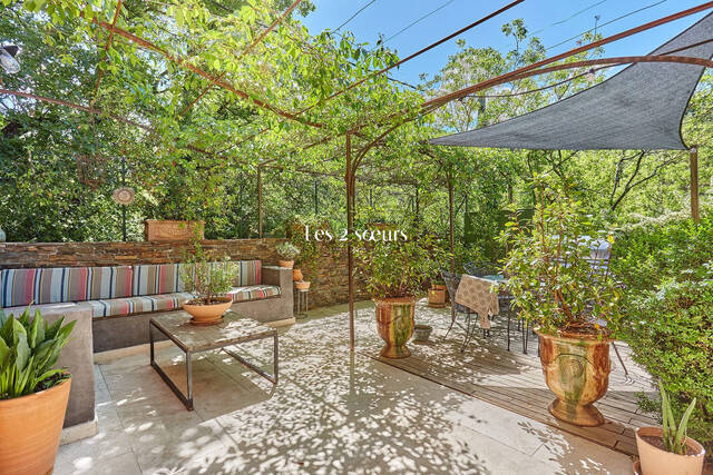 Vente Maison 4 pièces 184 m² Aix-en-Provence 13100