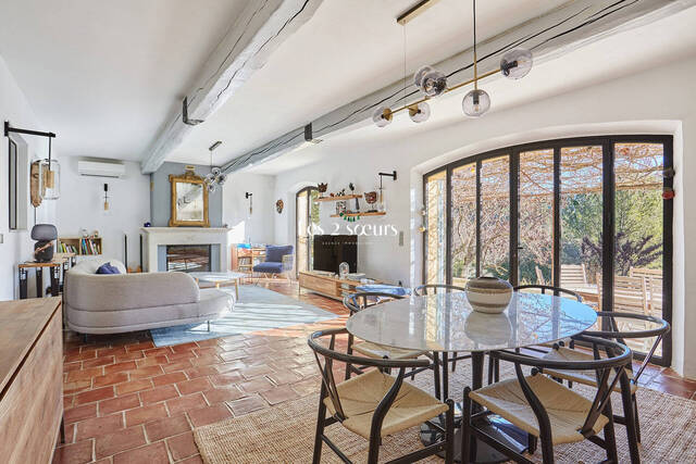 Vente Maison bastide 6 pièces 216 m² Aix-en-Provence 13080
