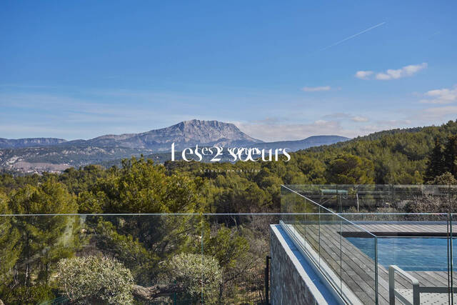 Vente Maison contemporaine 7 pièces 365 m² Aix-en-Provence 13100