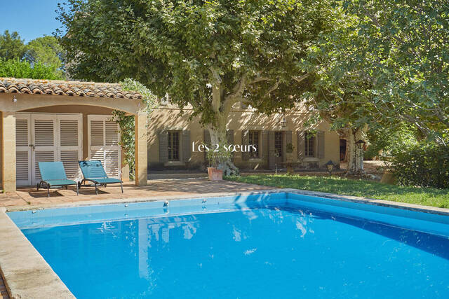 Vente Maison bastide 10 pièces 540 m² Aix-en-Provence 13100