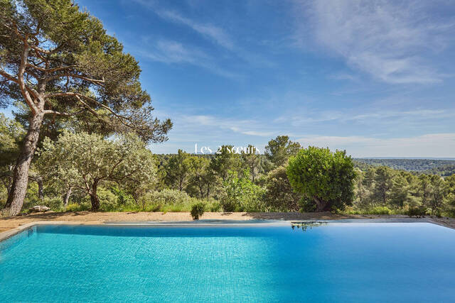 Vente Maison 5 pièces 160 m² Aix-en-Provence 13100