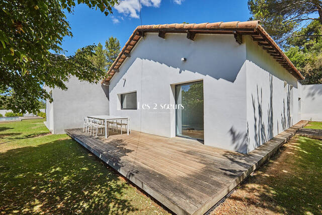 Vente Maison contemporaine 6 pièces 186.23 m² Le Tholonet 13100