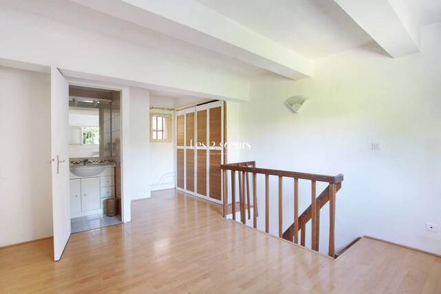 Vendu Appartement 2 pièces 33.8 m² Aix-en-Provence 13100