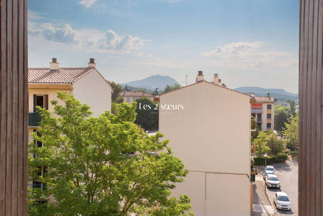 Vendu Appartement 3 pièces 50 m² Aix-en-Provence 13100