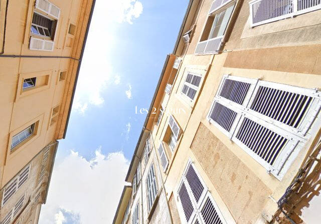 Vendu Appartement 3 pièces 70 m² Aix-en-Provence 13100