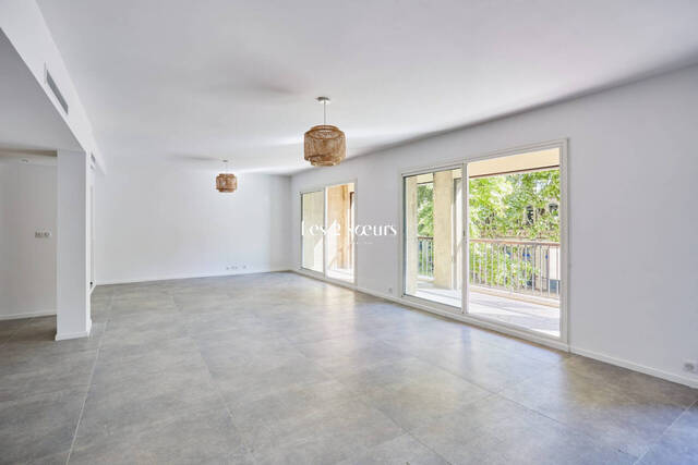 Vendu Appartement 4 pièces 111.54 m² Aix-en-Provence 13100