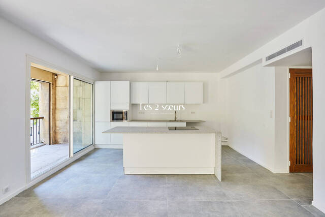Vendu Appartement 4 pièces 111.54 m² Aix-en-Provence 13100