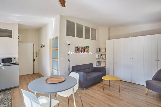 Vendu Appartement 2 pièces 34.2 m² Aix-en-Provence 13100