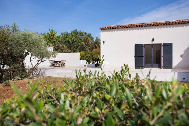 Vendu Maison 4 pièces 112 m² Aix-en-Provence 13100